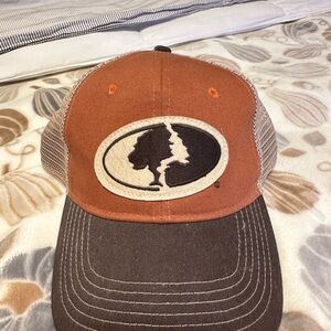 Mossy Oak Brown and Cream Mesh Cap